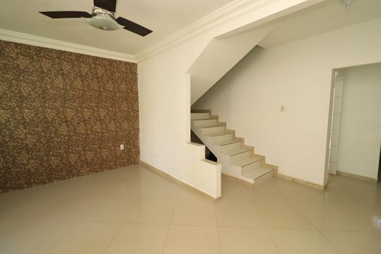 Casa para alugar com 2 quartos, 160m² em Jardim das Margaridas, Salvador