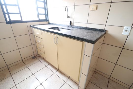 Apartamento para alugar com 2 quartos, 52m² em Nossa Senhora Aparecida, Uberlândia