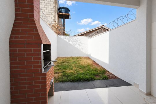 Área externa de casa para alugar com 2 quartos, 85m² em Residencial Vereda dos Buritis, Goiânia