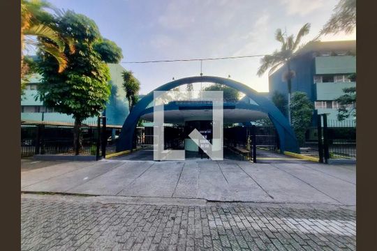 Fachada de apartamento para alugar com 3 quartos, 61m² em Parque Cecap, Guarulhos
