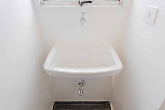 Área de Serviço de apartamento para alugar com 2 quartos, 52m² em Pinheiros, São Paulo