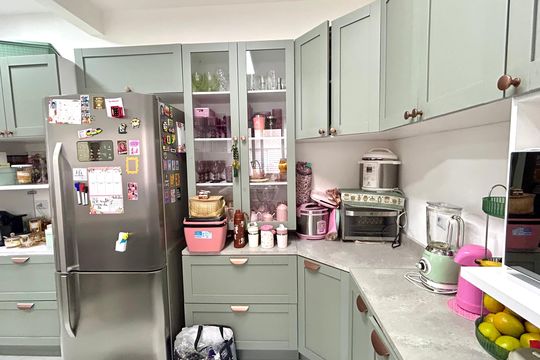 Cozinha de casa de condomínio para alugar com 2 quartos, 140m² em Jardim Izildinha, Guarulhos