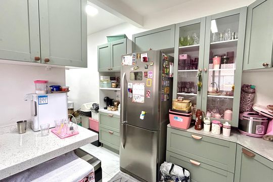 Cozinha de casa de condomínio para alugar com 2 quartos, 140m² em Jardim Izildinha, Guarulhos