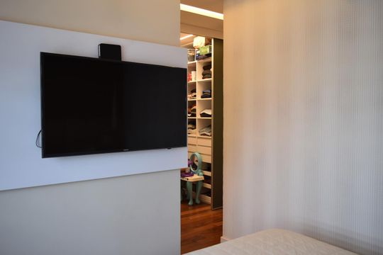 Suíte principal de apartamento à venda com 2 quartos, 124m² em Pinheiros, São Paulo