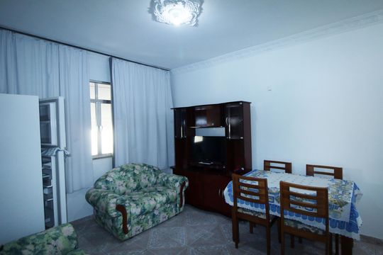 Sala de apartamento para alugar com 2 quartos, 50m² em Irajá, Rio de Janeiro