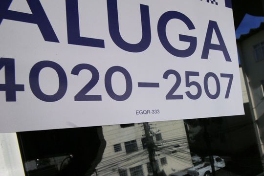 Código de apartamento para alugar com 2 quartos, 50m² em Irajá, Rio de Janeiro