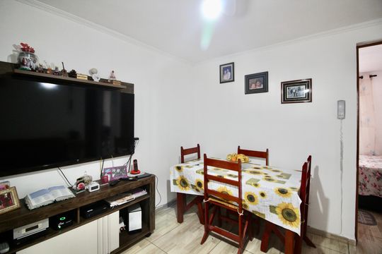 Sala de apartamento para alugar com 2 quartos, 52m² em Jardim Indaia, Ferraz de Vasconcelos