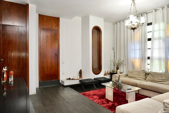 Casa à venda com 6 quartos, 502m² em São Lucas, Belo Horizonte