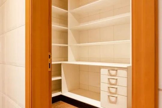 Closet de apartamento à venda com 3 quartos, 375m² em Jardim Analia Franco, São Paulo