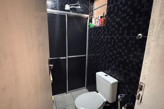 Banheiro de casa para alugar com 3 quartos, 150m² em Recanto Vista Alegre, Cotia