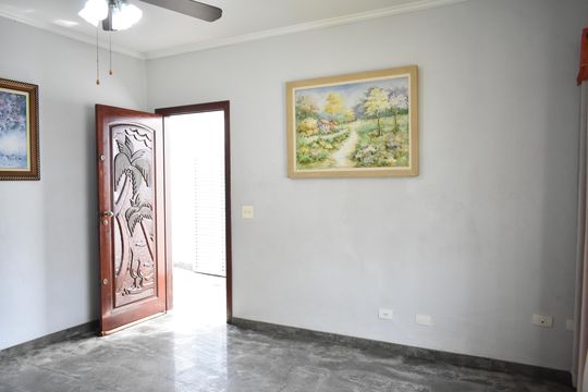 Sala de casa à venda com 3 quartos, 130m² em Parque Imperial, São Paulo