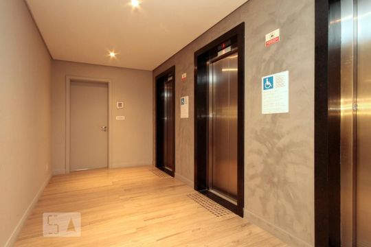 Elevadores de kitnet/studio à venda com 1 quarto, 22m² em Centro Histórico de São Paulo, São Paulo
