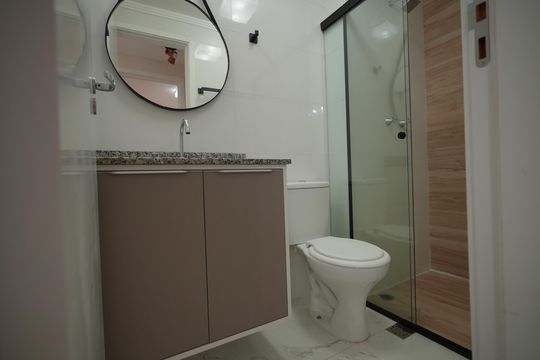 Banheiro Social de apartamento para alugar com 2 quartos, 48m² em Centro, Santo André