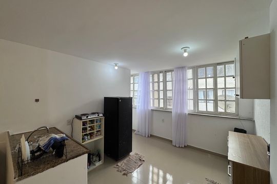Cozinha e Área de Serviço de casa de condomínio para alugar com 2 quartos, 65m² em Recreio dos Bandeirantes, Rio de Janeiro