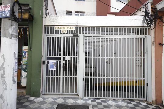 Fachada de kitnet/studio à venda com 1 quarto, 35m² em Aclimação, São Paulo