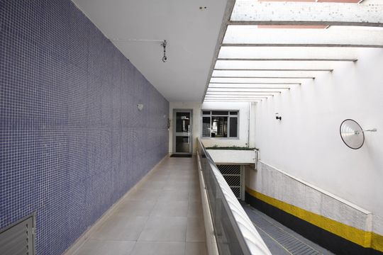 Entrada de kitnet/studio à venda com 1 quarto, 35m² em Aclimação, São Paulo