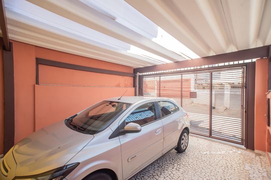 Garagem de casa à venda com 3 quartos, 175m² em Vila da Saúde, São Paulo