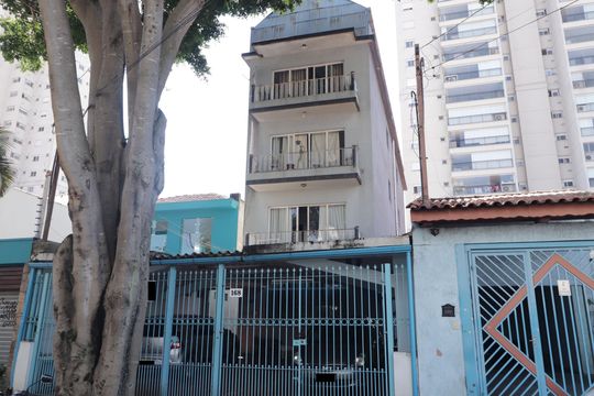Fachada de casa à venda com 8 quartos, 293m² em Tatuapé, São Paulo