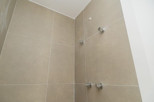Banheiro de kitnet/studio à venda com 1 quarto, 34m² em Bela Vista, São Paulo