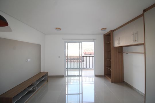Sala / Cozinha de kitnet/studio para alugar com 1 quarto, 32m² em Santana, São Paulo