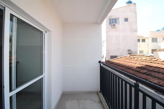 Sala / Cozinha - Varanda de kitnet/studio para alugar com 1 quarto, 32m² em Santana, São Paulo