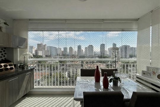 Sacada de apartamento para alugar com 1 quarto, 50m² em Vila Cordeiro, São Paulo
