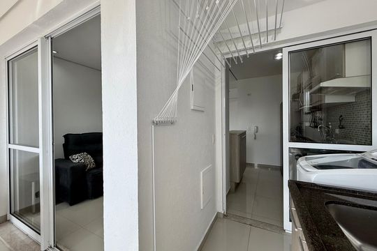 Área de Serviço de apartamento para alugar com 1 quarto, 50m² em Vila Cordeiro, São Paulo