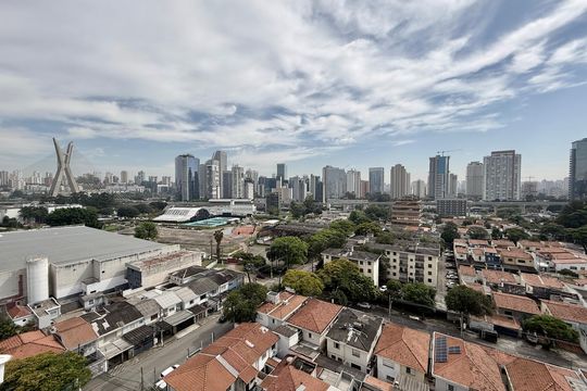 Vista de apartamento para alugar com 1 quarto, 50m² em Vila Cordeiro, São Paulo