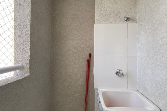 Varanda - Área de Serviço de apartamento para alugar com 1 quarto, 41m² em Jaguaribe, Osasco