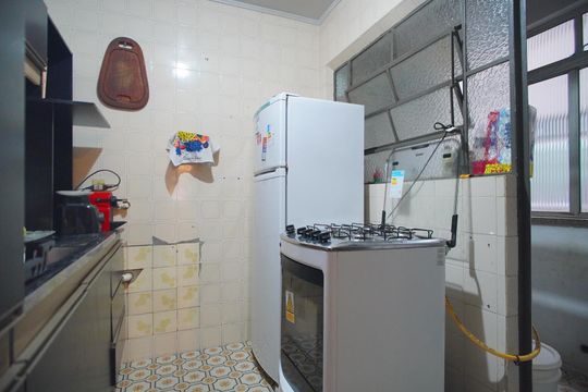Cozinha de apartamento à venda com 1 quarto, 58m² em Vila Ipiranga, Porto Alegre