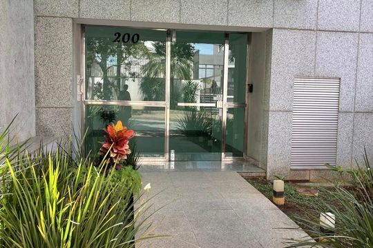 Fachada de apartamento para alugar com 1 quarto, 40m² em Buritis, Belo Horizonte