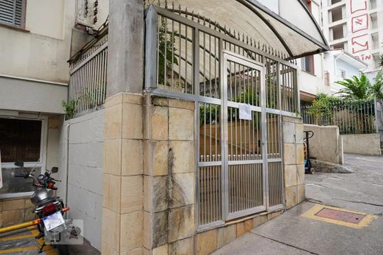 Fachada de apartamento à venda com 1 quarto, 45m² em Pompeia, São Paulo