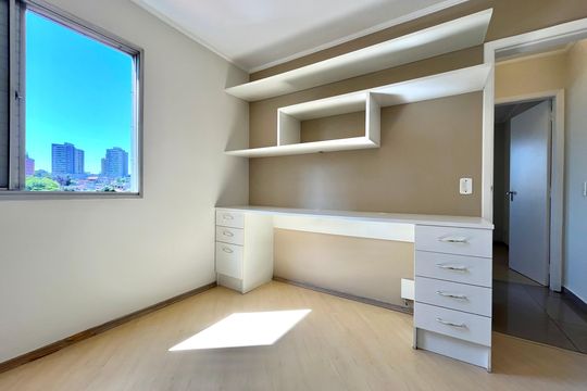 Quarto 1 de apartamento para alugar com 2 quartos, 60m² em Vila Mascote, São Paulo