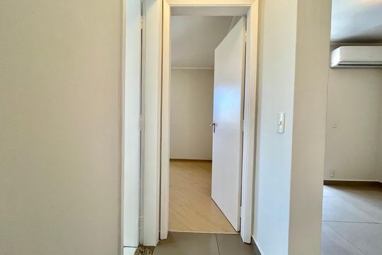 Corredor de apartamento para alugar com 2 quartos, 60m² em Vila Mascote, São Paulo