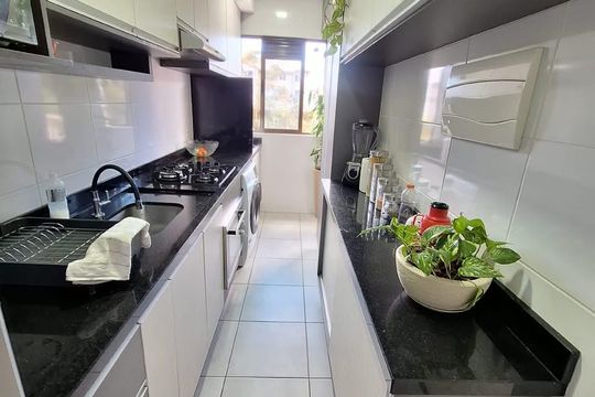 Cozinha de apartamento para alugar com 2 quartos, 54m² em Santo Antônio, São José dos Pinhais