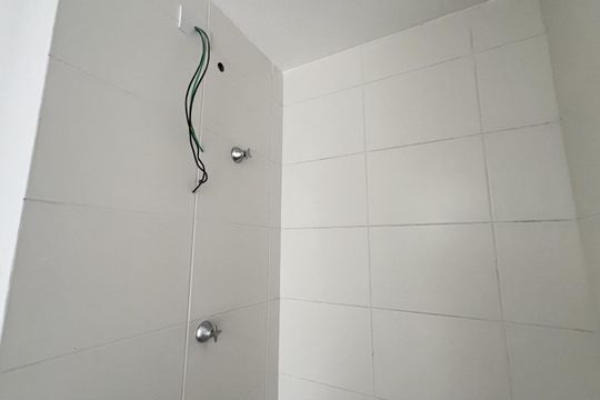 Banheiro de apartamento à venda com 2 quartos, 38m² em Picanço, Guarulhos