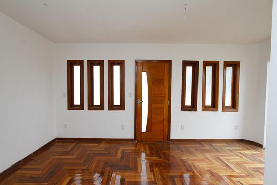 Sala de casa de condomínio à venda com 2 quartos, 125m² em Salgado Filho, Belo Horizonte