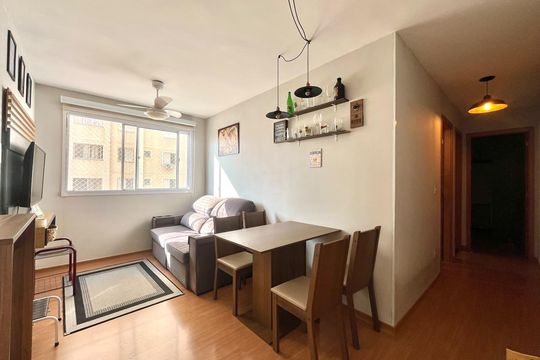 Sala de apartamento à venda com 2 quartos, 43m² em Vila São Bernardo, Campinas