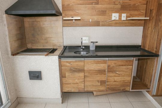Varanda Gourmet de apartamento para alugar com 2 quartos, 72m² em Lapa, São Paulo
