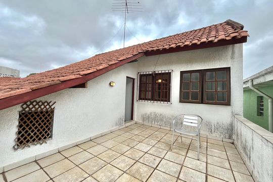 Varanda de casa à venda com 4 quartos, 256m² em Campo Belo, São Paulo