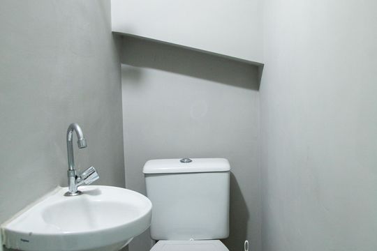 Lavabo principal  de casa de condomínio à venda com 3 quartos, 128m² em Vila Taquari, São Paulo