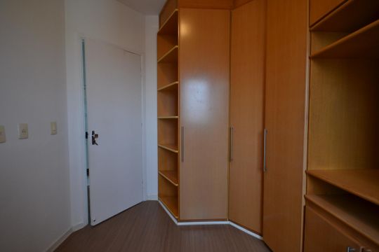 Quarto 1 de apartamento à venda com 2 quartos, 67m² em Jardim Ivana, São Paulo