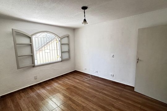 Quarto 1 de casa para alugar com 2 quartos, 70m² em Vila Alto de Santo Andre, Santo André