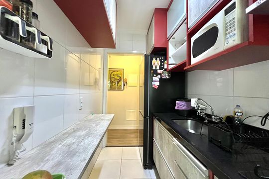Cozinha de apartamento à venda com 2 quartos, 56m² em Vila da Saúde, São Paulo