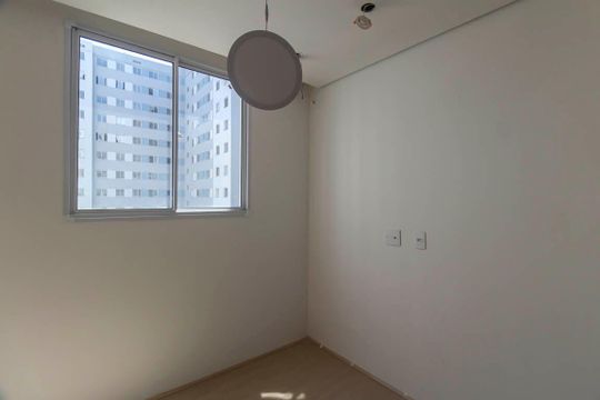 Apartamento para alugar com 2 quartos, 34m² em Cidade São Mateus, São Paulo