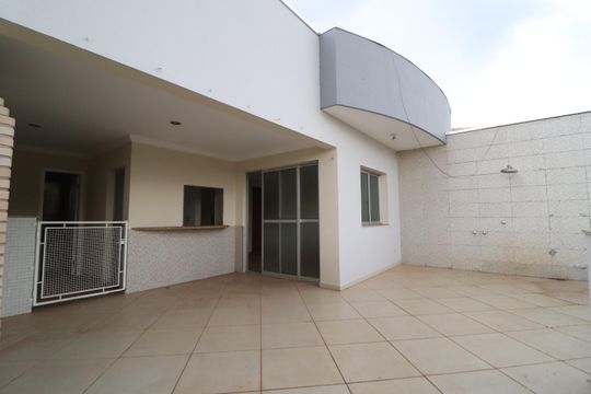 Terraço - Cobertura de apartamento para alugar com 3 quartos, 115m² em Vigilato Pereira, Uberlândia