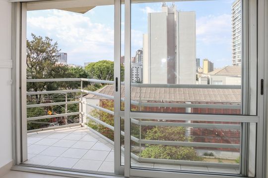 Sacada de apartamento para alugar com 2 quartos, 68m² em Vl Pompeia, São Paulo