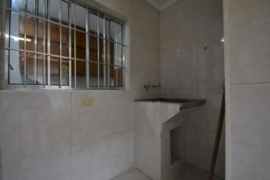 Área de Serviço de casa à venda com 4 quartos, 156m² em Jardim Trussardi, São Paulo