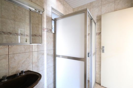 Banheiro  de apartamento para alugar com 2 quartos, 80m² em Bom Retiro, São Paulo