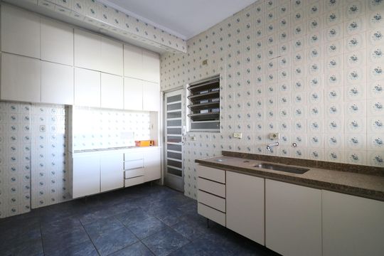 Cozinha de apartamento para alugar com 2 quartos, 80m² em Bom Retiro, São Paulo